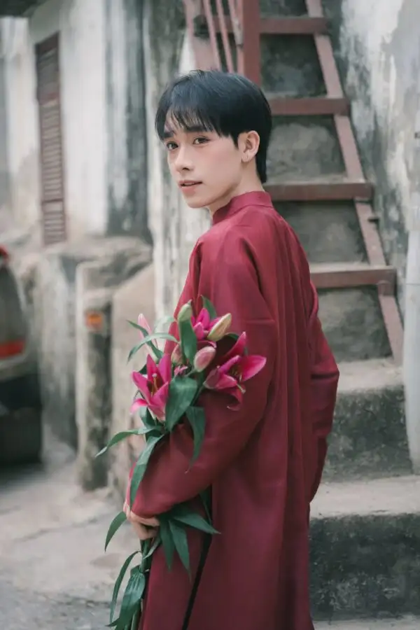 B21: Hoa Cúc Đỏ Đô Lót Đỏ