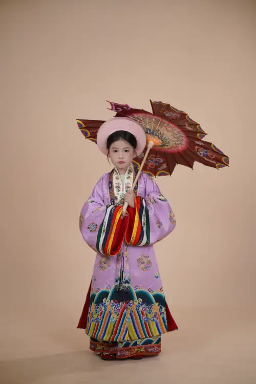 NE6: Nhật Bình Công Chúa Tím 16, 18