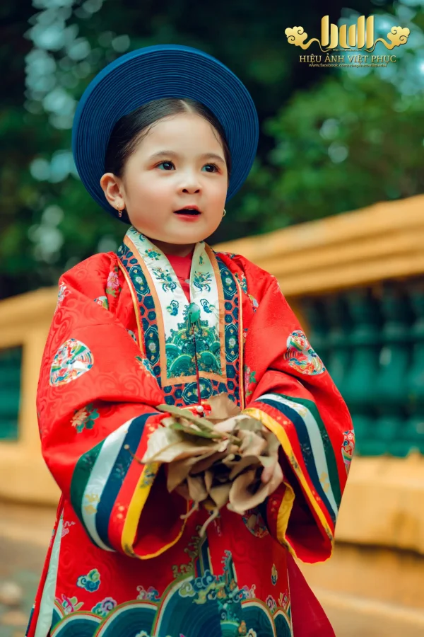 NE1: Nhật Bình Công Chúa Đỏ 16, 18