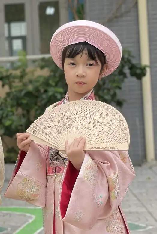 NE5: NB Dệt Thỏ Ngọc Hồng