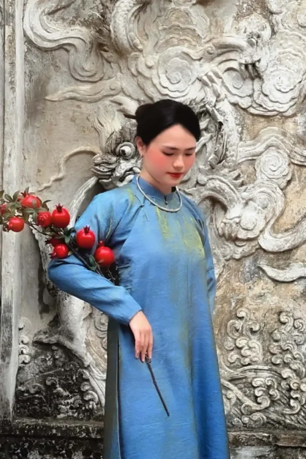 B33: Lụa Sắc Xuân Xanh Than