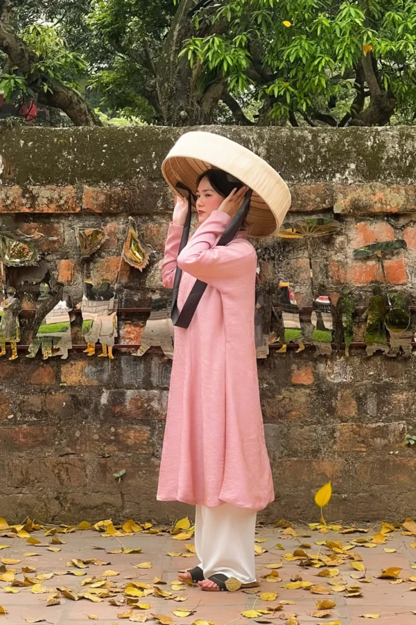 B37: Lụa Sắc Xuân Hồng Đào