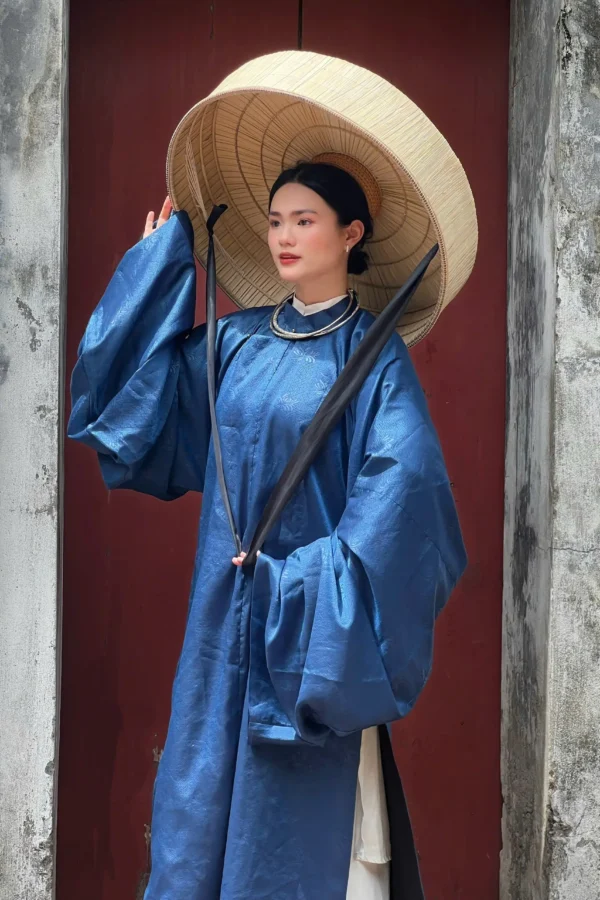 A19: Tơ hoa Cúc Xanh Than Lót Đen