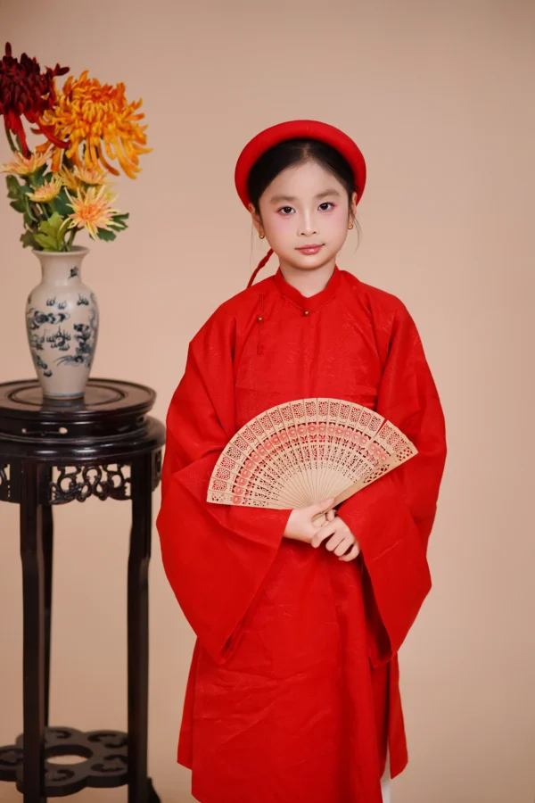 AE3: Tơ Hoa Cúc Đỏ Tươi Lót Đỏ
