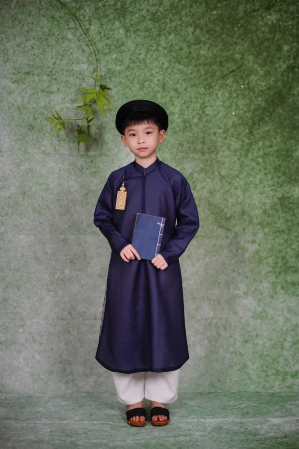 BE1: Sa Hàn Xanh Than Lót Trắng